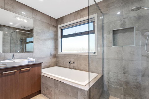 Biggs Villas Melbourne - Surfers Gold Coast 10