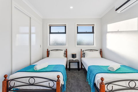Biggs Villas Melbourne - Surfers Gold Coast 9