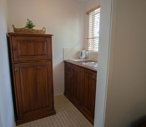Debbie\'s Place - Surfers Gold Coast 23