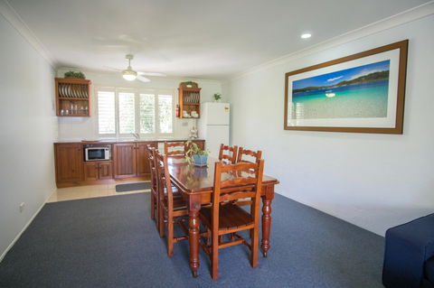 Debbie\'s Place - Surfers Gold Coast 28