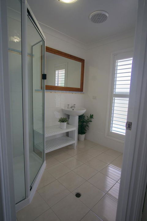 Debbie\'s Place - Surfers Gold Coast 29