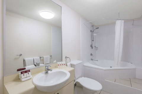 Ramada By Wyndham Marcoola Beach - Surfers Gold Coast 8