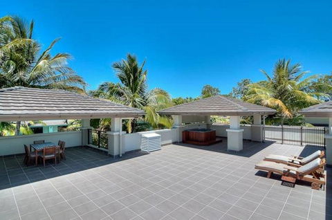 Luxury Apartments At Temple Resort And Spa Port Douglas - Surfers Gold Coast 30