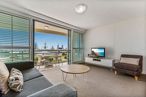Mantra Mooloolaba Beach - Surfers Gold Coast 7