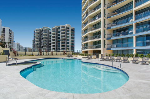 Mantra Mooloolaba Beach - Surfers Gold Coast 10