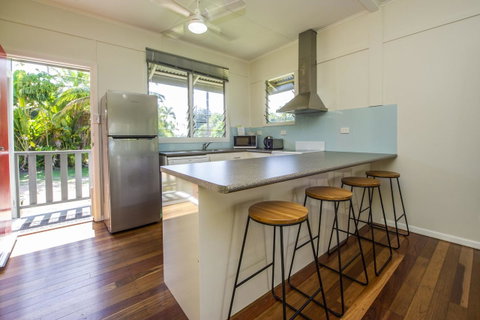 Kooyong Apartment 1 - Surfers Gold Coast 5