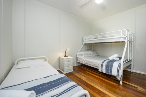 Kooyong Apartment 1 - Surfers Gold Coast 7