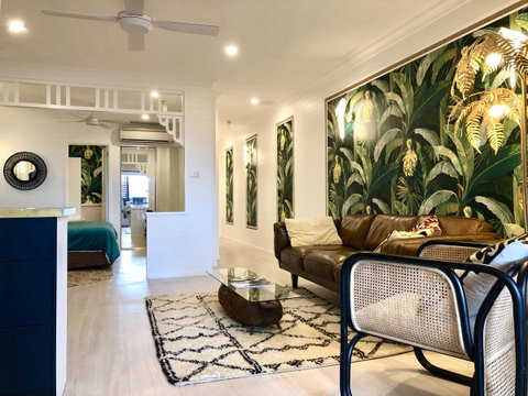 NOMAD - Luxe Apartment - Surfers Gold Coast 24
