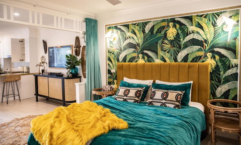 NOMAD - Luxe Apartment - Surfers Gold Coast 9