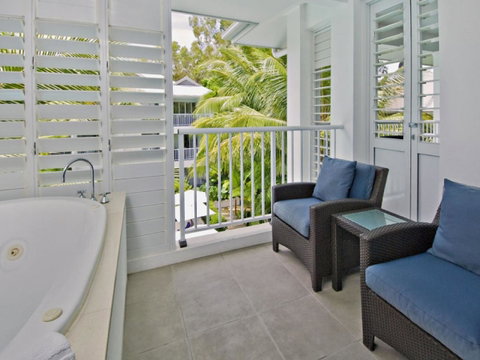 Beach Club Port Douglas Luxury Apartments - Surfers Gold Coast 5