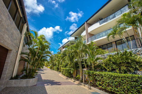 Mirage Whitsundays - Surfers Gold Coast 38