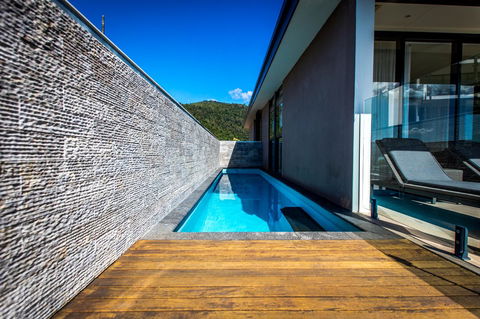Mirage Whitsundays - Surfers Gold Coast 34