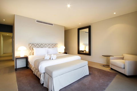 Mirage Whitsundays - Surfers Gold Coast 35