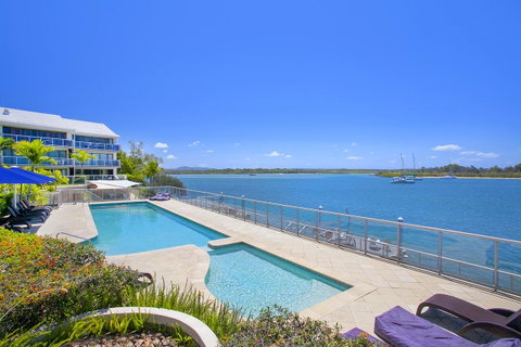 Noosa Shores Resort - Surfers Gold Coast 13