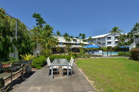 Seascape Holidays At Beachfront Terraces - Surfers Gold Coast 23