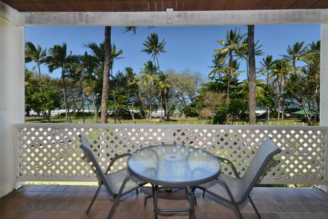 Seascape Holidays At Beachfront Terraces - Surfers Gold Coast 26