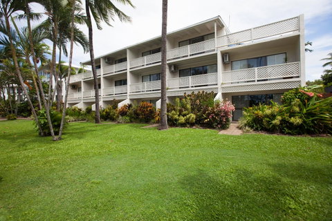 Seascape Holidays At Beachfront Terraces - Surfers Gold Coast 30