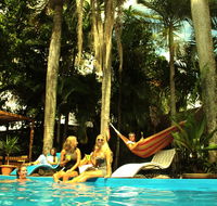Mad Monkey Backpackers Cairns - Surfers Gold Coast
