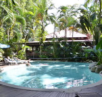 PK's Jungle Village - Hostel - Surfers Gold Coast