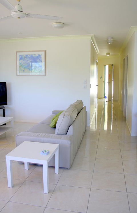 Magnetic Sunsets Resort - Surfers Gold Coast 5