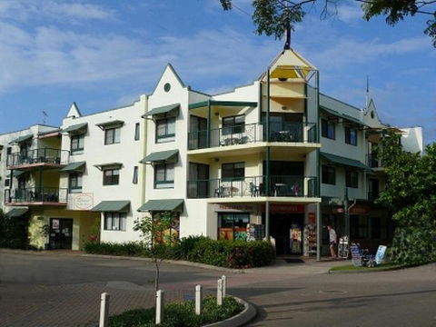 Magnetic Sunsets Resort - Surfers Gold Coast 0
