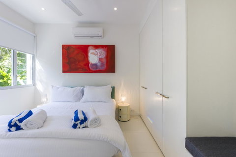 Pool Resort Port Douglas - Surfers Gold Coast 22