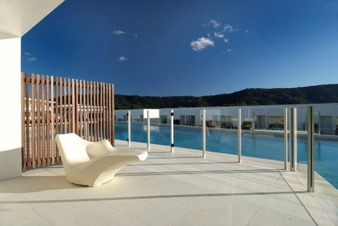 Pool Resort Port Douglas - Surfers Gold Coast 35