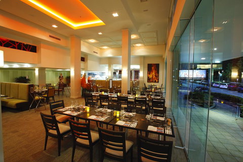 Pacific Hotel Cairns - Surfers Gold Coast 35