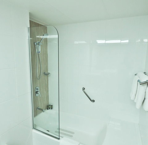 Pacific Hotel Cairns - Surfers Gold Coast 36