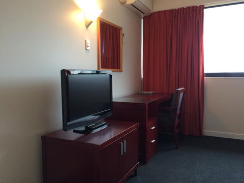 Madison Plaza Townsville - Surfers Gold Coast 24