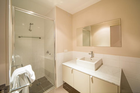 Whitsunday Reflections - Surfers Gold Coast 4