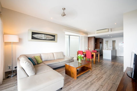 Whitsunday Reflections - Surfers Gold Coast 22