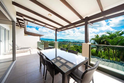 Whitsunday Reflections - Surfers Gold Coast 21