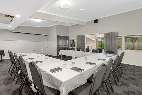 Econo Lodge Toowoomba Motel & Events Centre - Surfers Gold Coast 9