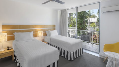 Oaks Port Douglas Resort - Surfers Gold Coast 24