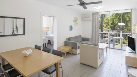 Oaks Port Douglas Resort - Surfers Gold Coast 11
