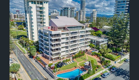 Surfers Chalet - Surfers Gold Coast 30