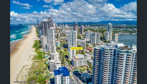 Surfers Chalet - Surfers Gold Coast 12