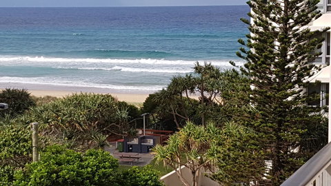 Surfers Chalet - Surfers Gold Coast 23