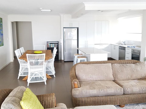 Surfers Chalet - Surfers Gold Coast 33