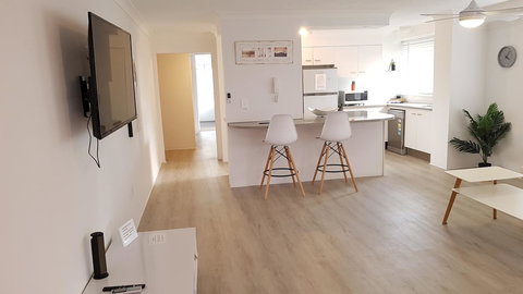 Surfers Chalet - Surfers Gold Coast 10