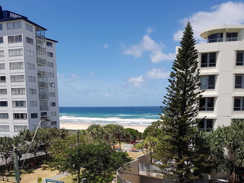 Surfers Chalet - Surfers Gold Coast 29