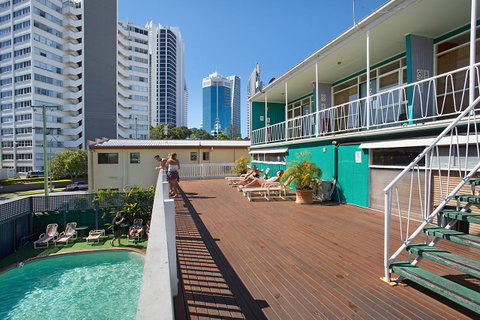 Backpackers In Paradise 18-35 Hostel - Surfers Gold Coast 16