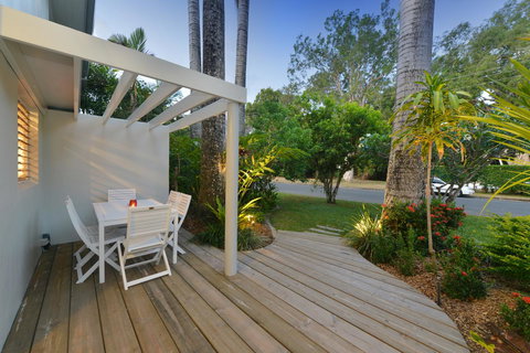 [ ANDY'S BEACH HOUSE ] - Surfers Gold Coast 14