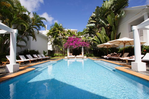 The Reef House Adults Retreat - Enjoy 28 Complimentary Inclusions - Surfers Gold Coast 1