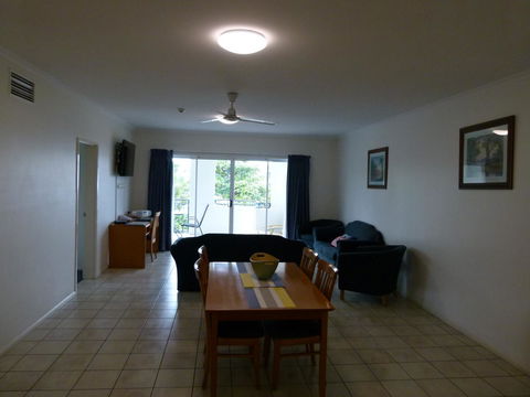 Madison Ocean Breeze Apartments - Surfers Gold Coast 26