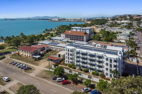 Madison Ocean Breeze Apartments - Surfers Gold Coast 3
