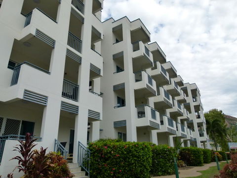 Madison Ocean Breeze Apartments - Surfers Gold Coast 7