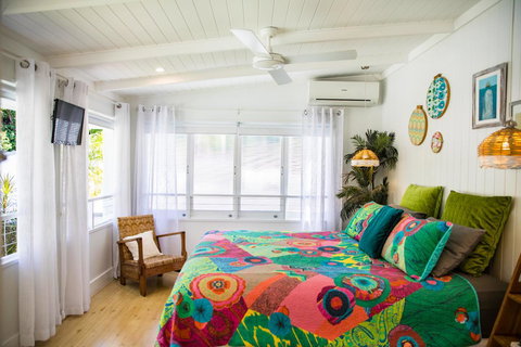 Jamaica Beach House - Surfers Gold Coast 8
