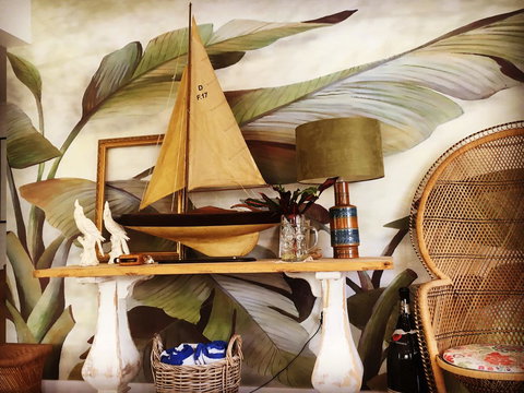 Jamaica Beach House - Surfers Gold Coast 11